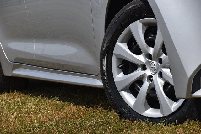 Photo of 2022 Classic Silver Metallic Toyota Corolla