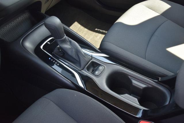 Photo of 2022 Classic Silver Metallic Toyota Corolla
