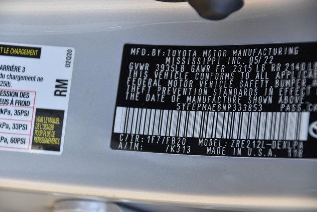 Photo of 2022 Classic Silver Metallic Toyota Corolla