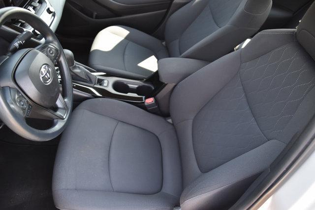Photo of 2022 Classic Silver Metallic Toyota Corolla