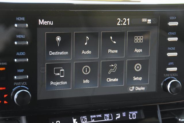 Photo of 2021 Blizzard Pearl Toyota Sienna