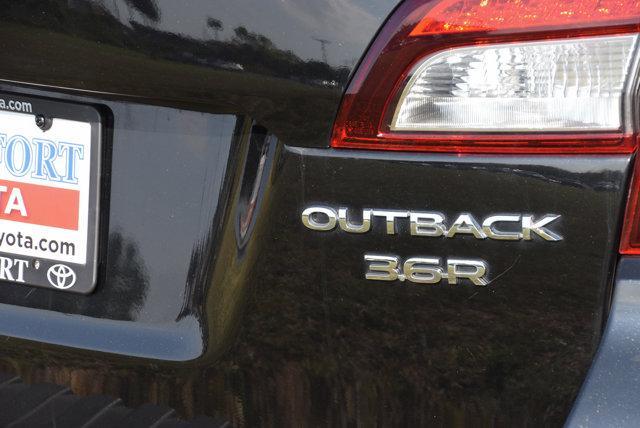 Photo of 2018 Crystal Black Silica Subaru Outback