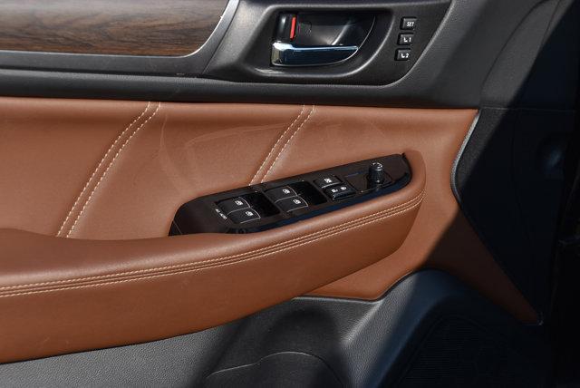 Photo of 2018 Crystal Black Silica Subaru Outback