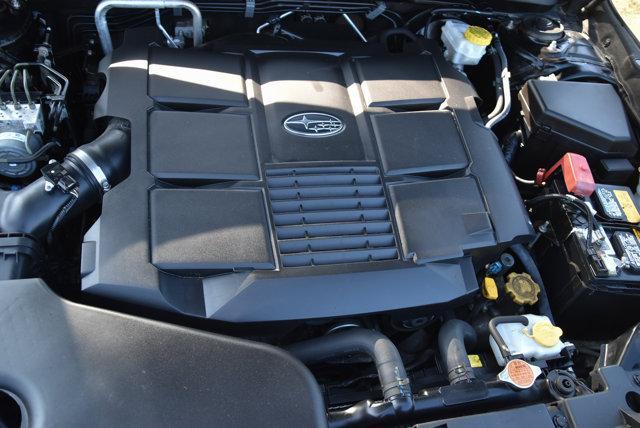 Photo of 2018 Crystal Black Silica Subaru Outback