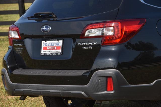 Photo of 2018 Crystal Black Silica Subaru Outback