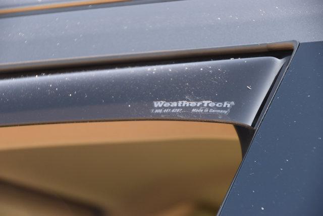 Photo of 2016 Java Metallic Nissan Titan XD