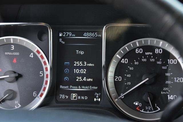 Photo of 2016 Java Metallic Nissan Titan XD