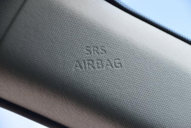 Photo of 2023 Wind Chill Pearl Toyota Highlander