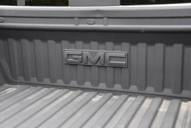 Photo of 2019 Summit White GMC Sierra 1500