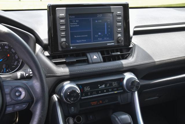 Photo of 2022 Silver Sky Metallic Toyota RAV4 Hybrid