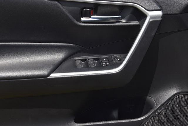 Photo of 2022 Silver Sky Metallic Toyota RAV4 Hybrid