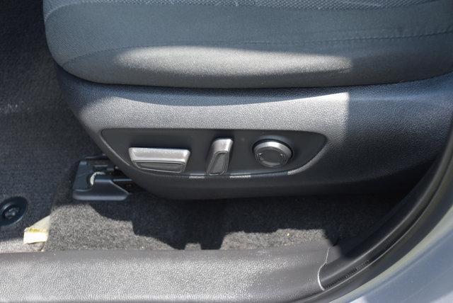 Photo of 2022 Silver Sky Metallic Toyota RAV4 Hybrid