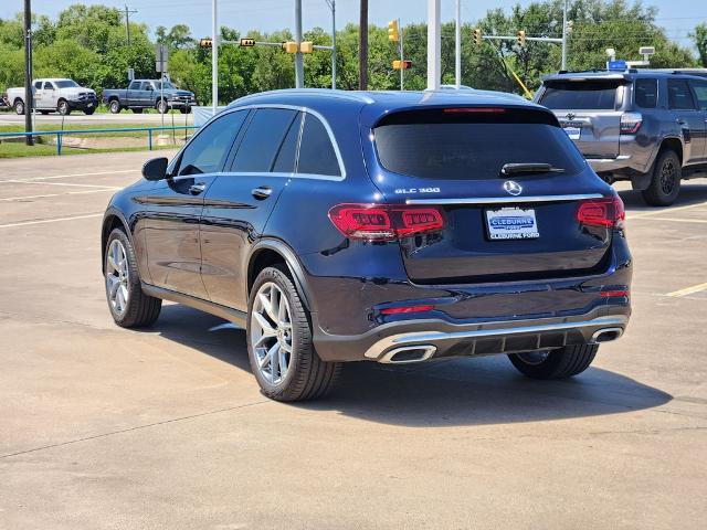 Photo of 2022 Blue Mercedes-Benz GLC 300