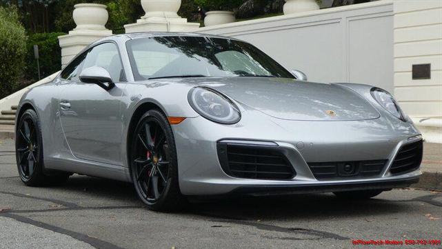 Photo of 2018 GT Silver Metallic Porsche 911