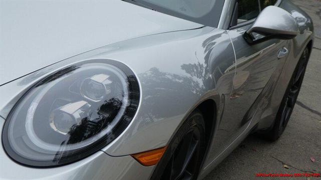 Photo of 2018 GT Silver Metallic Porsche 911