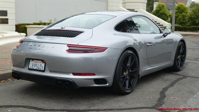 Photo of 2018 GT Silver Metallic Porsche 911
