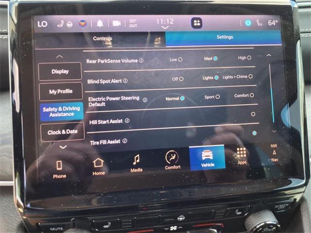 Photo of 2021 Baltic Gray Metallic Clearcoat Jeep Grand Cherokee L