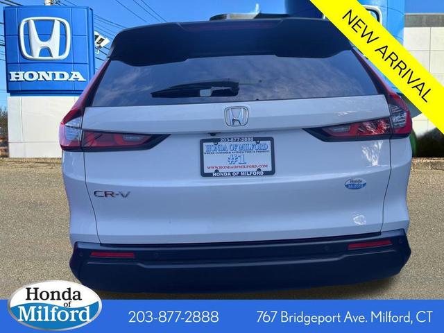 Photo of 2023 Platinum White Pearl Honda CR-V