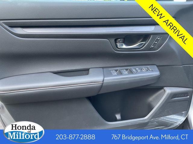 Photo of 2026 Solar Silver Metallic Honda CR-V Hybrid