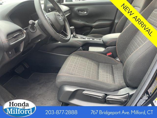 Photo of 2024 Crystal Black Pearl Honda HR-V