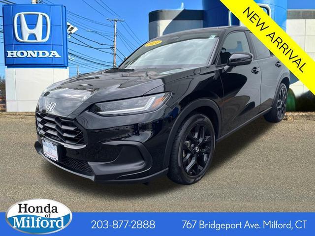 Photo of 2024 Crystal Black Pearl Honda HR-V