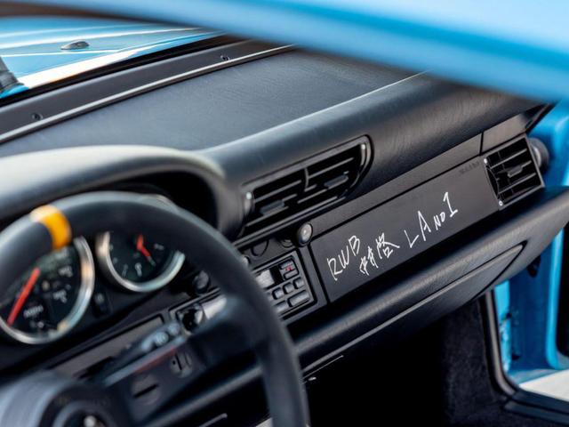 Photo of 1995  Porsche 911