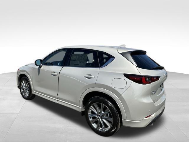 Photo of 2025 Platinum Quartz Metallic Mazda CX-5