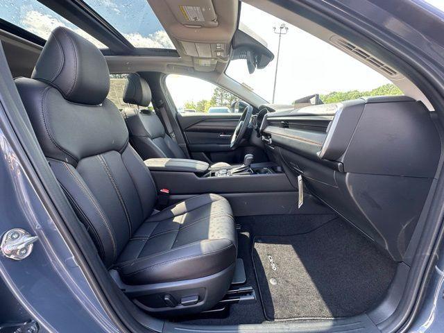 Photo of 2025 Gray Mazda CX-50 Hybrid