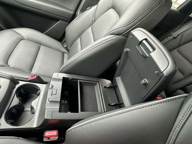 Photo of 2025 White Metallic Mazda CX-5