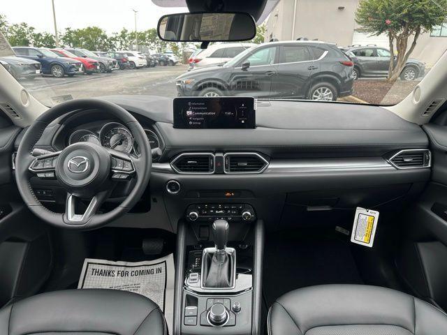 Photo of 2025 White Metallic Mazda CX-5