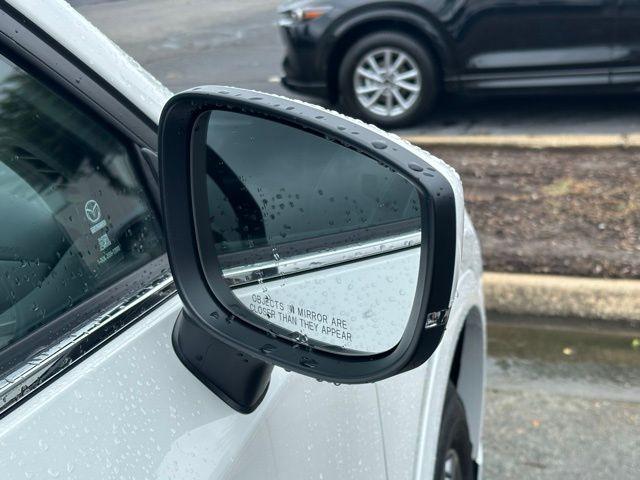 Photo of 2025 White Metallic Mazda CX-5