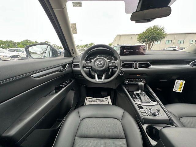 Photo of 2025 White Metallic Mazda CX-5
