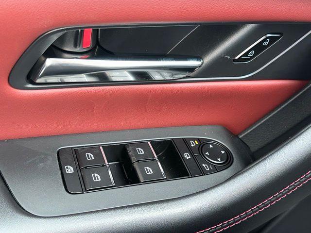 Photo of 2025 Zircon Mazda CX-70