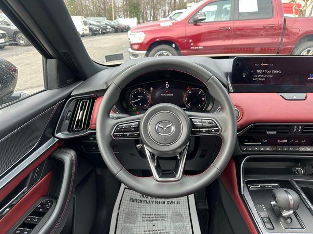 Photo of 2025 Zircon Mazda CX-70