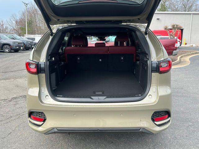Photo of 2025 Zircon Mazda CX-70
