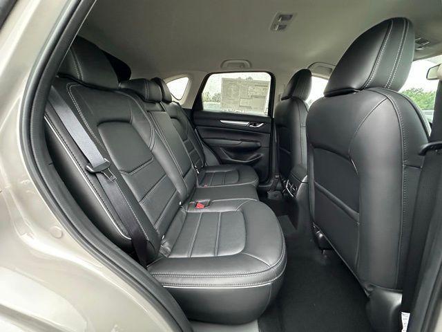Photo of 2025 Quartz Metallic Mazda CX-5