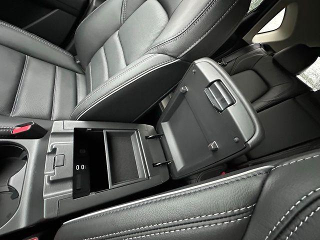 Photo of 2025 Quartz Metallic Mazda CX-5