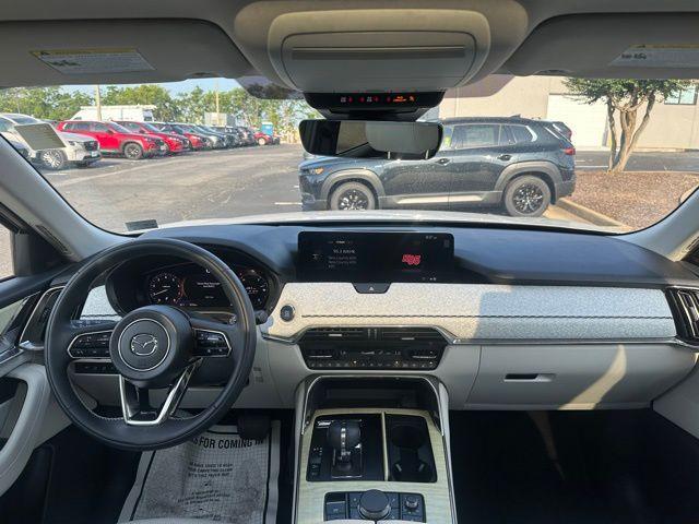 Photo of 2024 Rhodium Mazda CX-90