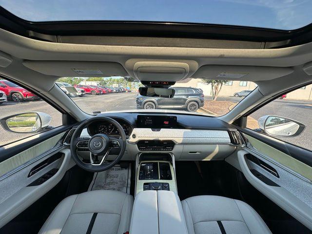 Photo of 2024 Rhodium Mazda CX-90