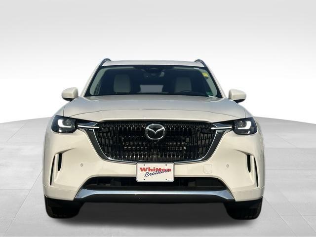 Photo of 2024 Rhodium Mazda CX-90