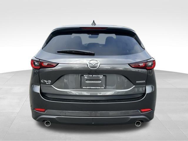 Photo of 2025 Gray Mazda CX-5