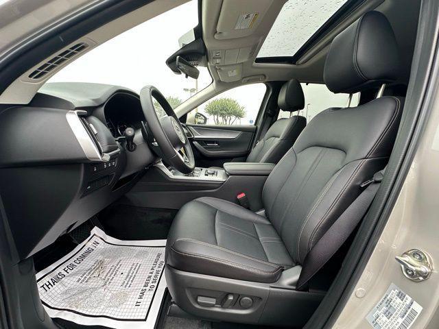 Photo of 2025 Platinum Mazda CX-90