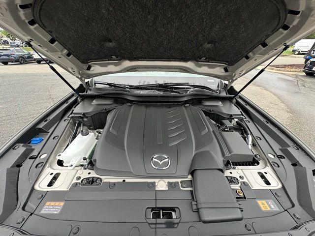Photo of 2025 Platinum Mazda CX-90