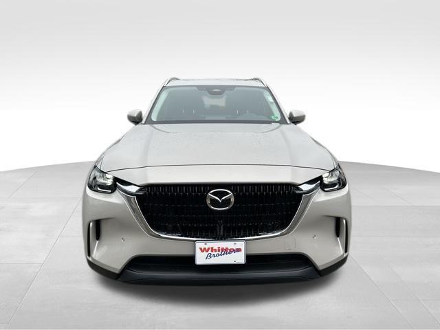 Photo of 2025 Platinum Mazda CX-90