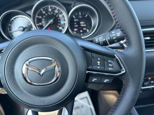 Photo of 2025 Gray Metallic Mazda CX-5