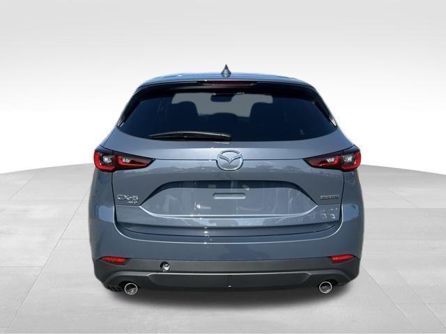 Photo of 2025 Gray Metallic Mazda CX-5