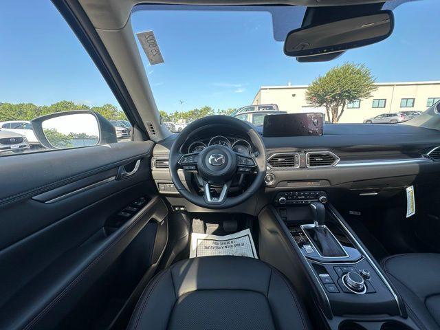 Photo of 2025 Gray Metallic Mazda CX-5