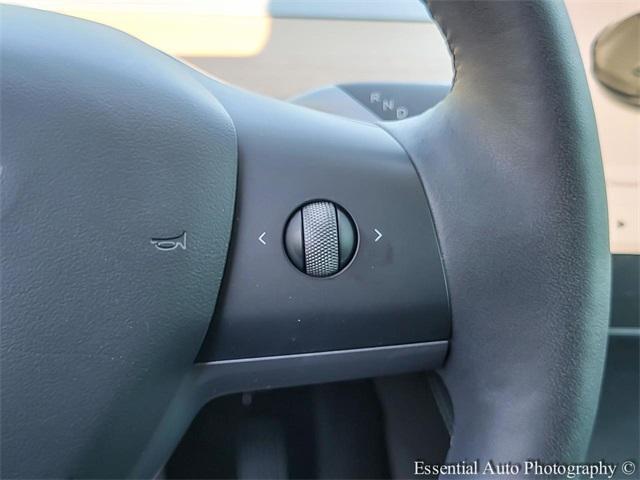 Photo of 2022 Pearl White Multi Tesla Model 3