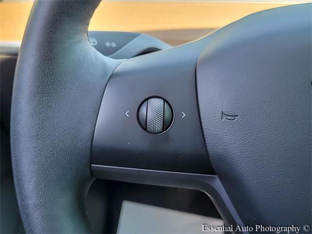 Photo of 2022 Pearl White Multi Tesla Model 3