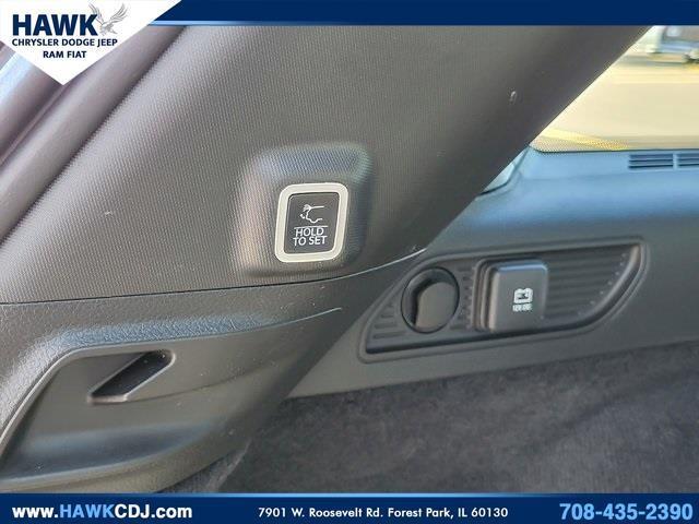 Photo of 2024 Diamond Black Jeep Grand Cherokee